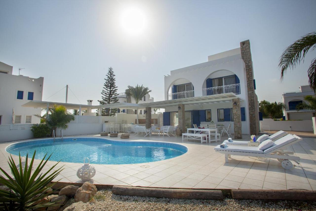 Mimoza Seafront Villa Протарас Екстериор снимка